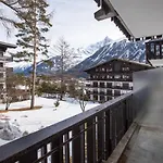 Du Brevent - Village * Chamonix
