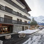 Du Brevent - Village * Chamonix