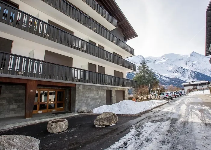 Du Brevent - Village * Chamonix